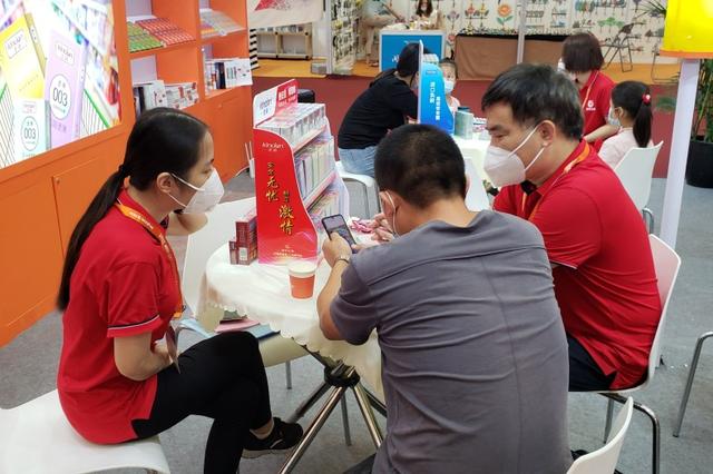 不起眼商品“錢”景無限！冷門商機驚艷上海百貨會