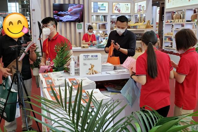 廣州康祥 | 第114屆中國日用百貨商品交易會(huì)開幕(圖6) 廣州康祥 | 第114屆中國日用百貨商品交易會(huì)開幕